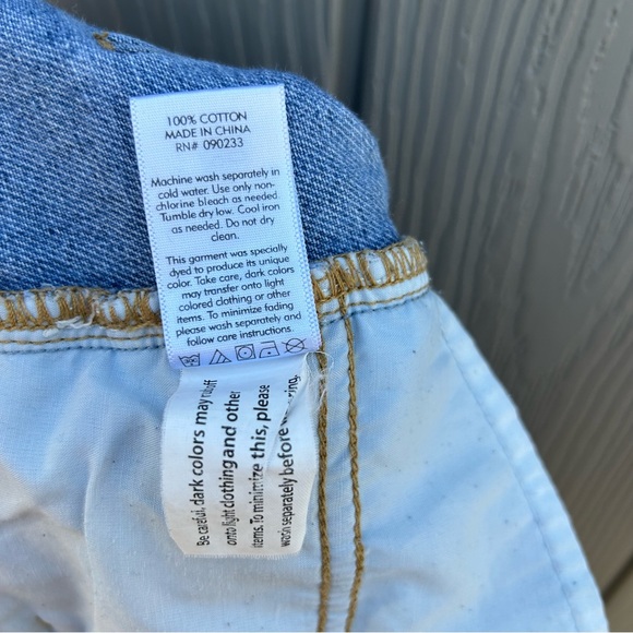 Pacsun Mom Jean Shorts 26 High Rise Distressed Blue Cotton Women’s - Picture 7 of 13